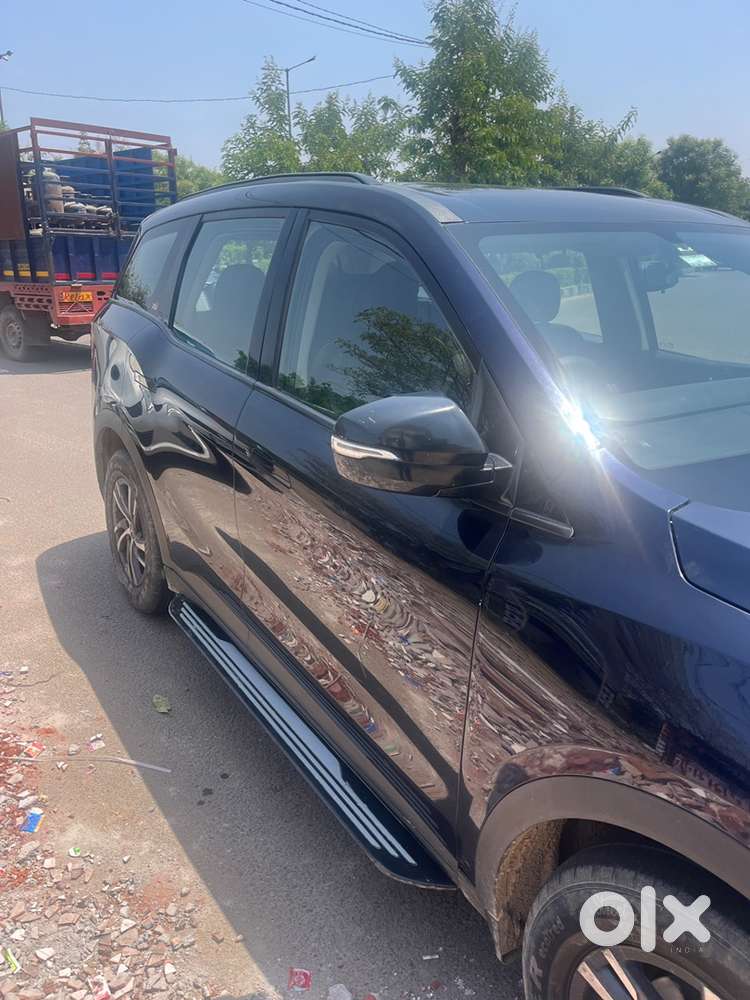 Mahindra Xuv700 Diesel 2023