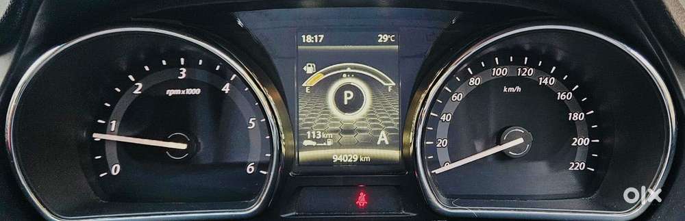Tata Hexa 2.2 Xta 4x2 7 Str, 2017, Diesel