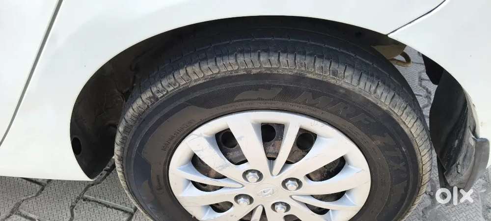 Hyundai I10 Sportz 2013 1st Owner Petrol Cng New Tayar Bima Valid