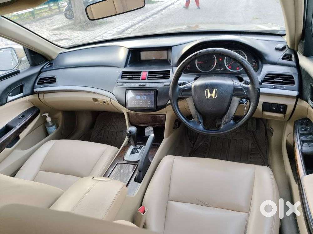 Honda Accord, 2011, Petrol