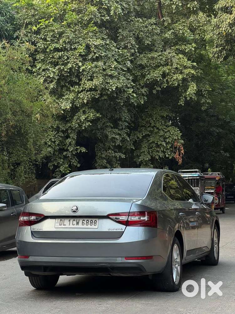 Skoda Superb Sportline 1.8 Tsi At, 2017, Petrol