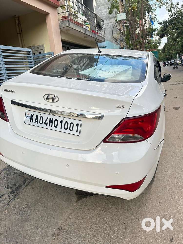 Hyundai Car 2015 Petrol