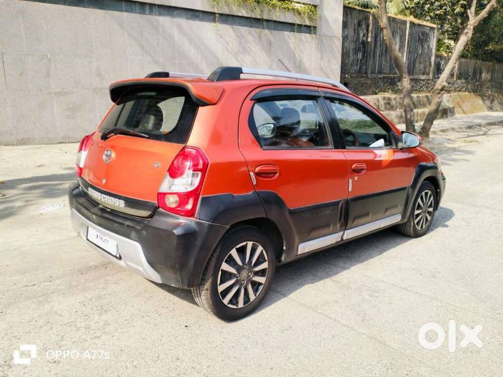 Toyota Etios Cross