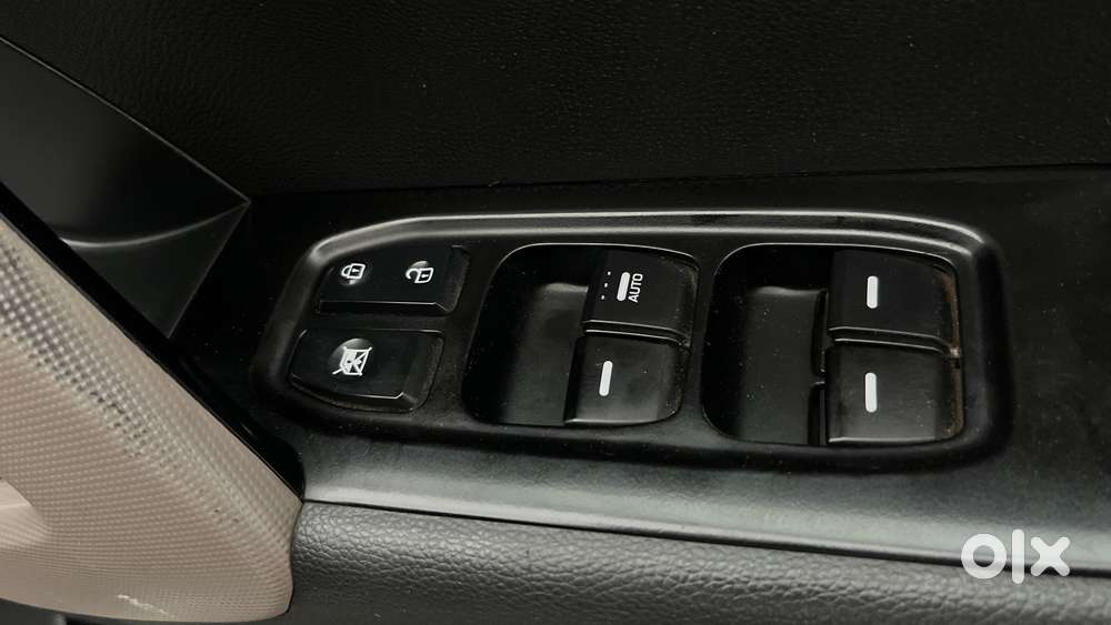 Hyundai Creta 1.6 Sx Plus Petrol At, 2017, Petrol