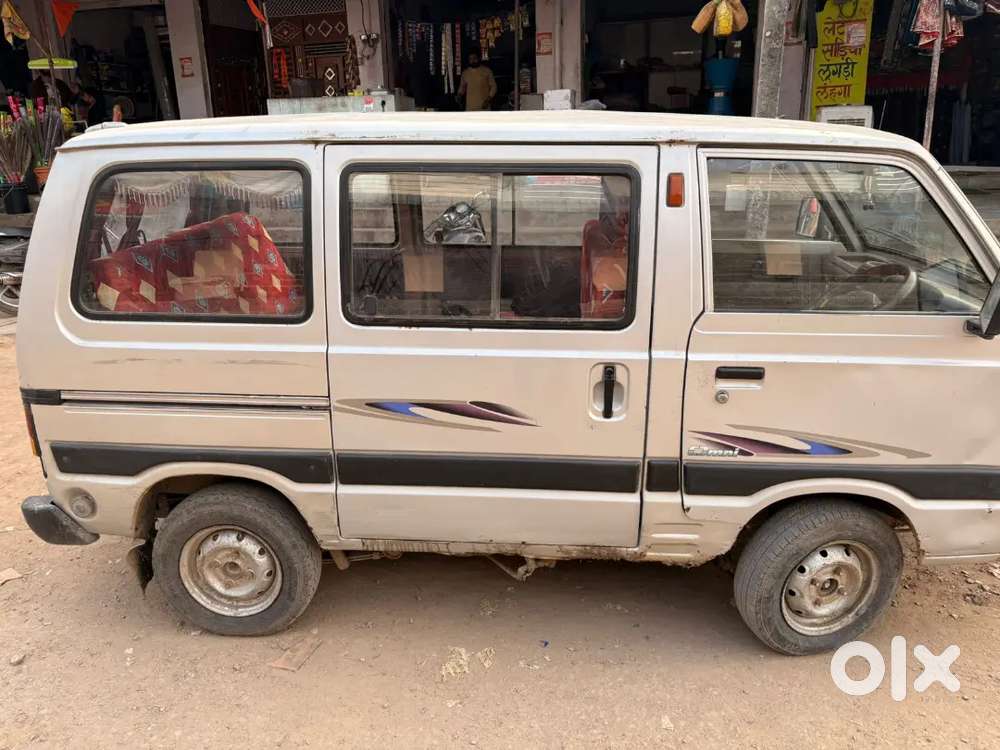 Maruti Suzuki Omni 2012