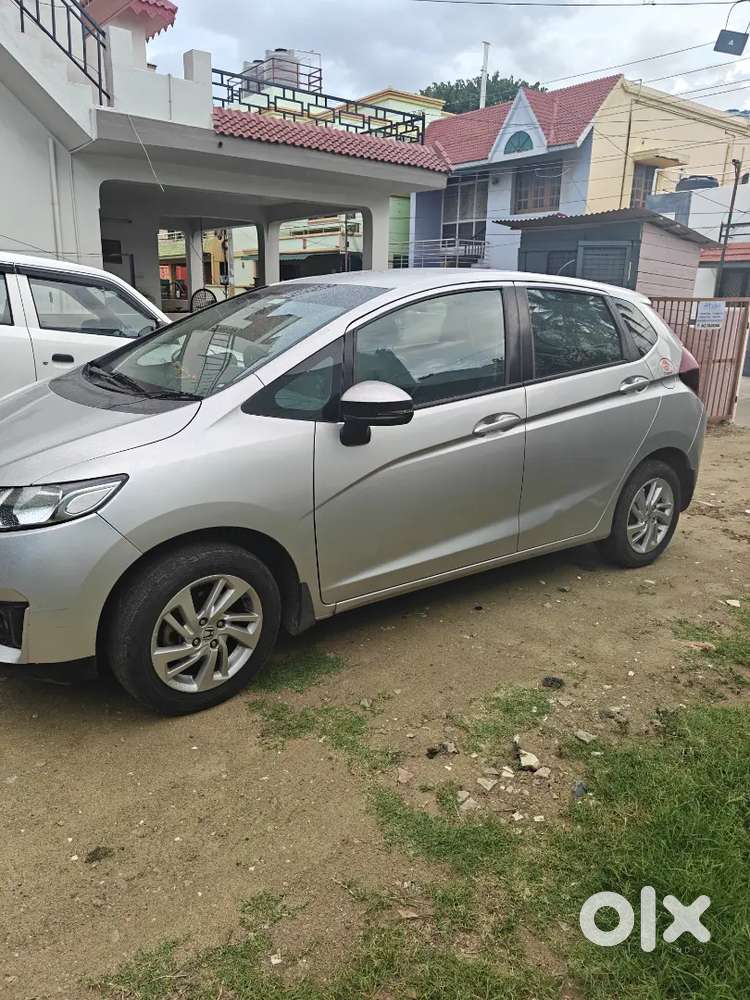 Honda Jazz 2016 Petrol Well Maintained