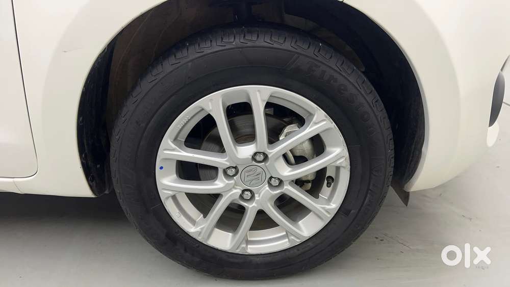 Maruti Suzuki Swift 1.3 Zxi, 2024, Petrol
