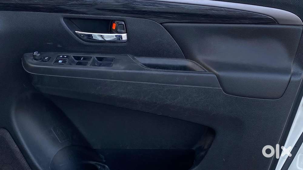 Maruti Suzuki Xl6 Zeta At, 2022, Petrol