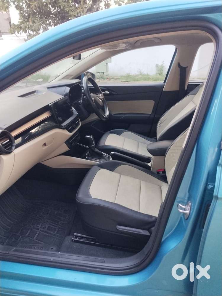 Skoda Slavia 1.0 Tsi Style At, 2022, Petrol