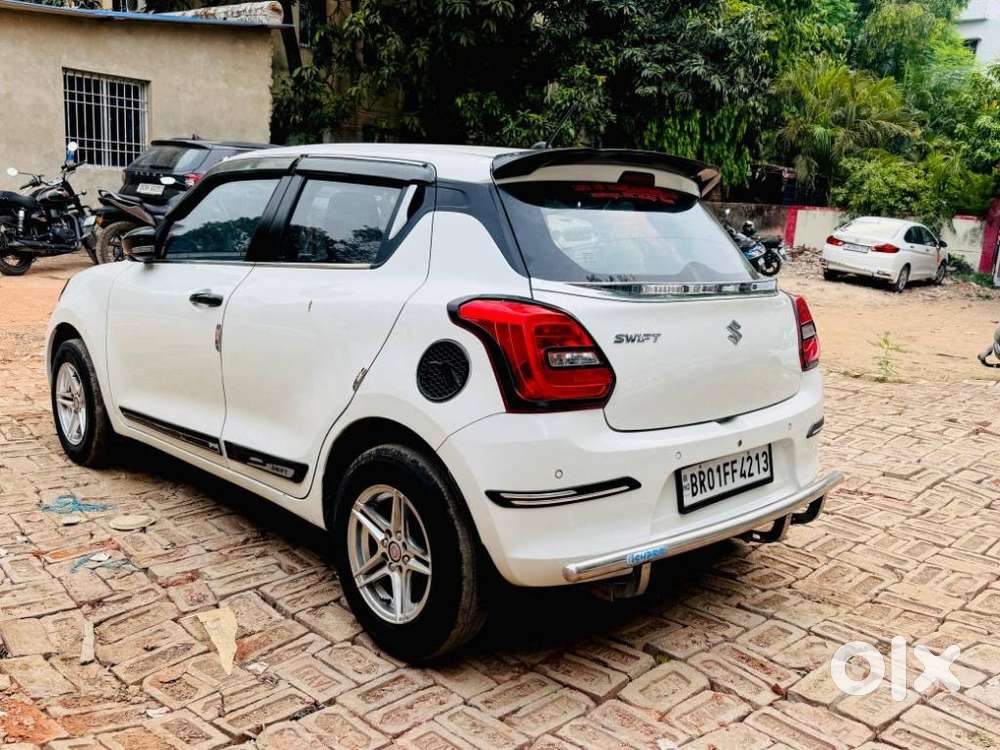 Maruti Suzuki Swift Vxi + Manual, 2021, Petrol