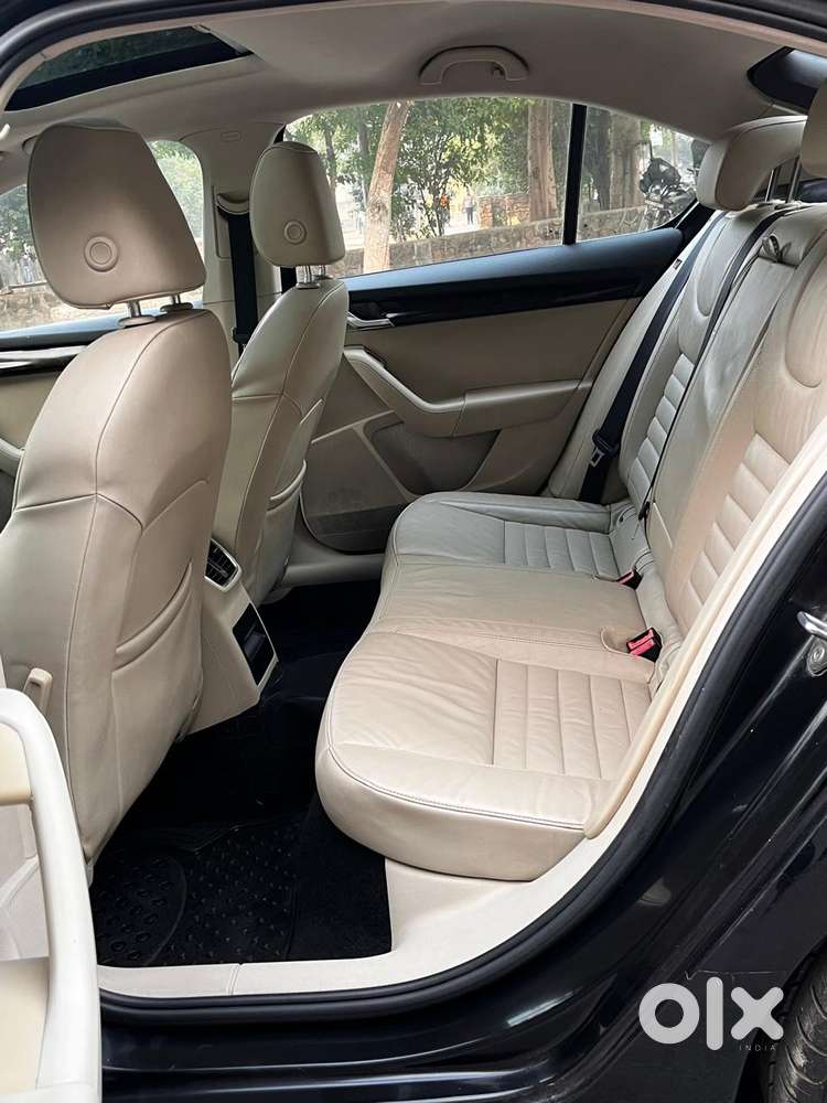 Skoda Octavia 1.8 Elegance Tsi At, 2016, Petrol