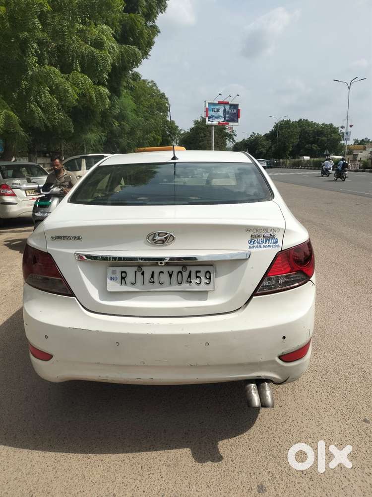 Hyundai Verna Sx Crdi At, 2014, Diesel