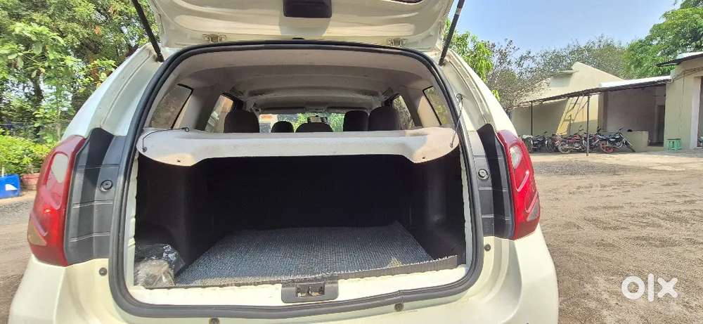 Renault Duster Automatic 2017  Turbo Engine  Excellent Condition