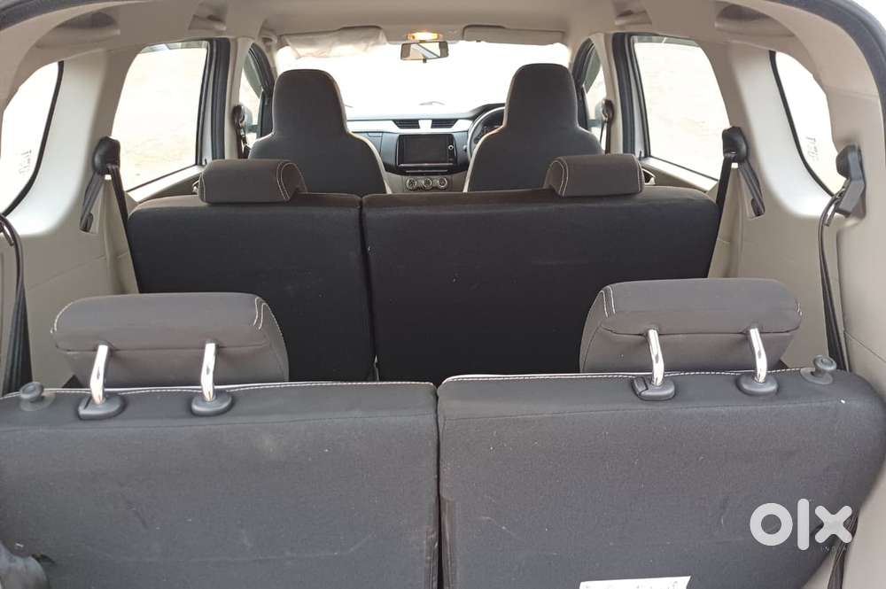 Renault Triber 1.0 Rxz Dual Tone, 2019, Petrol