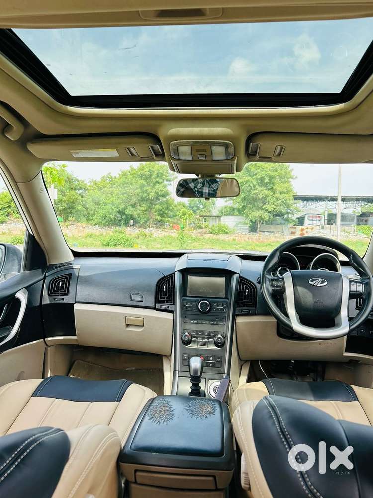 Mahindra Xuv500 2.2 W10, 2016, Diesel