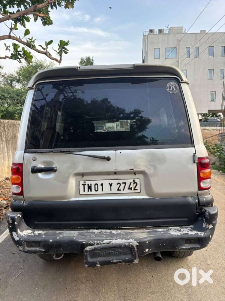 Mahindra Scorpio S4 9 Seater, 2004, Diesel