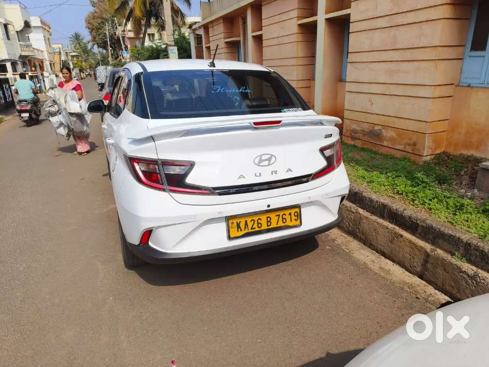 Hyundai Aura 2024 End