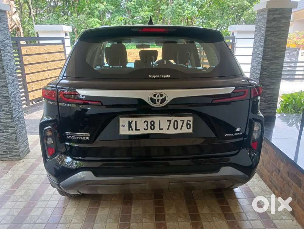 Toyota Urban Cruiser Hyryder 2024 Petrol 8500 Km Driven