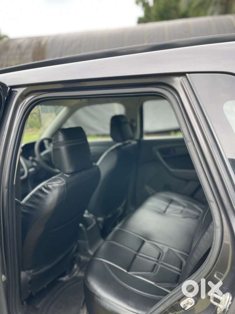 Maruti Suzuki Vitara Brezza Vdi (o), 2016, Diesel