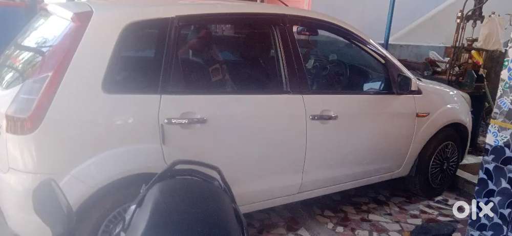 Ford Figo Diesel Mt 2013