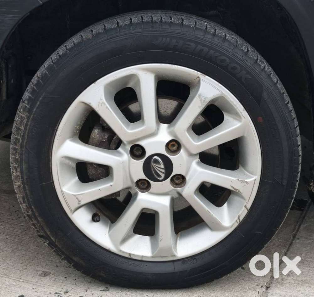 Mahindra Kuv 100 Mfalcon G80 K8 Dual Tone, 2018, Petrol