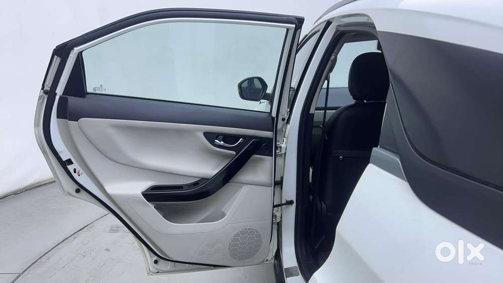 Tata Nexon 1.5 Revotorq Xza Plus S Amt, 2021, Petrol