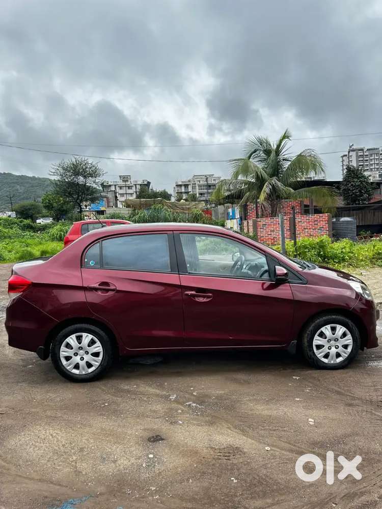 Honda Amaze 2015 Petrol Well Maintained