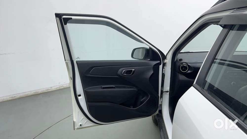 Hyundai Exter Sx (o) Connect 1.2 Amt Dual Tone, 2024, Petrol
