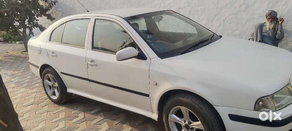 Skoda Octavia Essence 2006