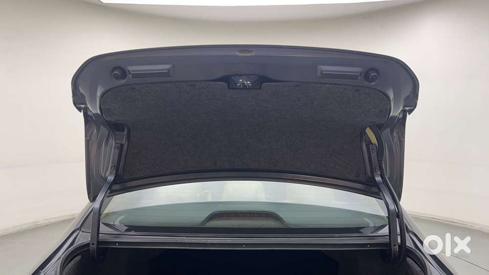 Honda City I-vtec V, 2023, Petrol