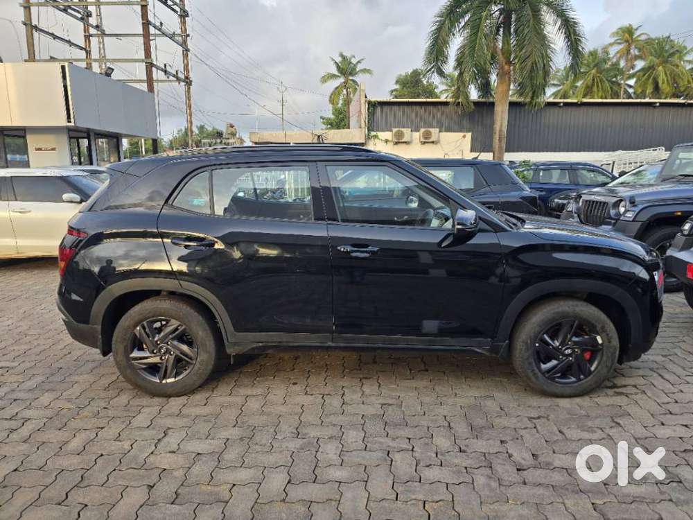 Hyundai Creta 1.5 S Plus Knight Petrol, 2023
