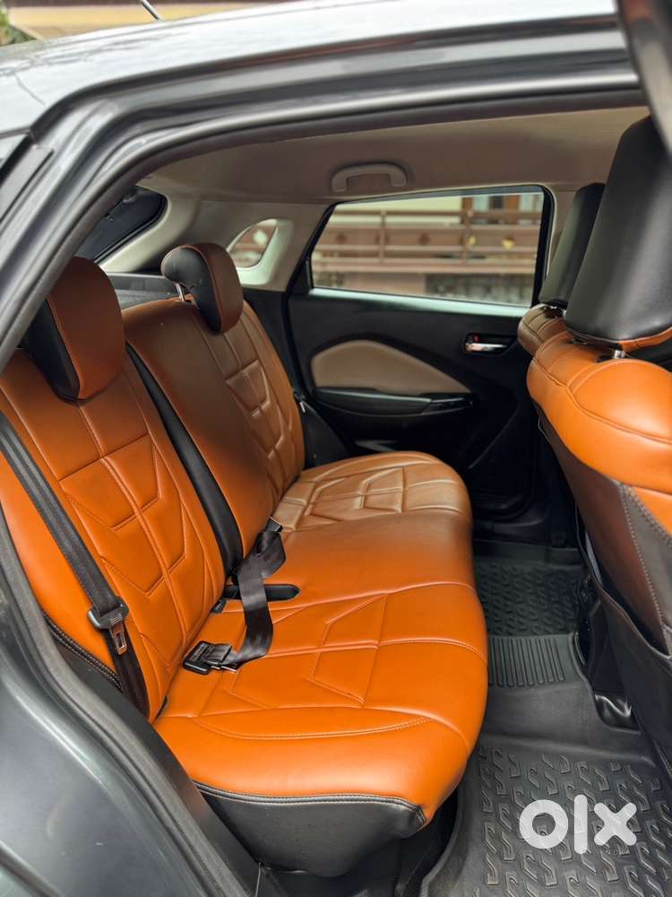 Toyota Glanza Petrol 2022 V Manual