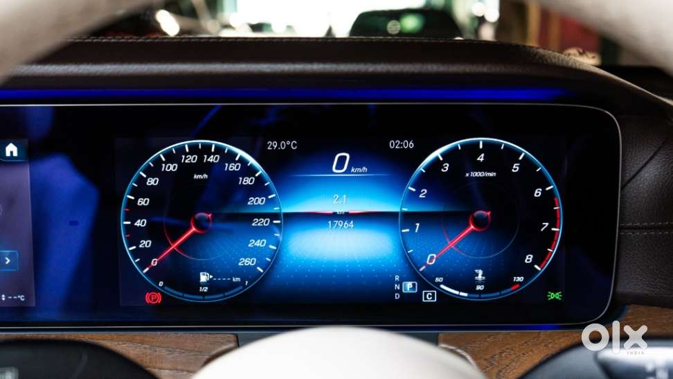 Mercedes-benz E-class E200 Lwb, 2021, Petrol