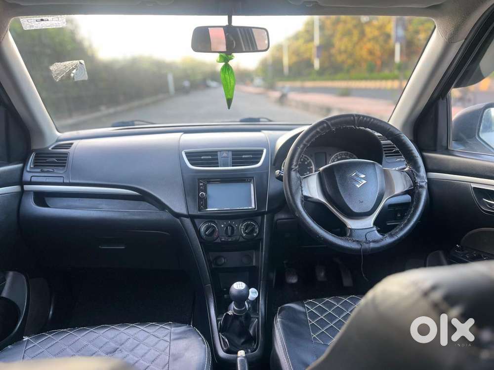 Maruti Suzuki Swift Vxi + Manual, 2014, Petrol