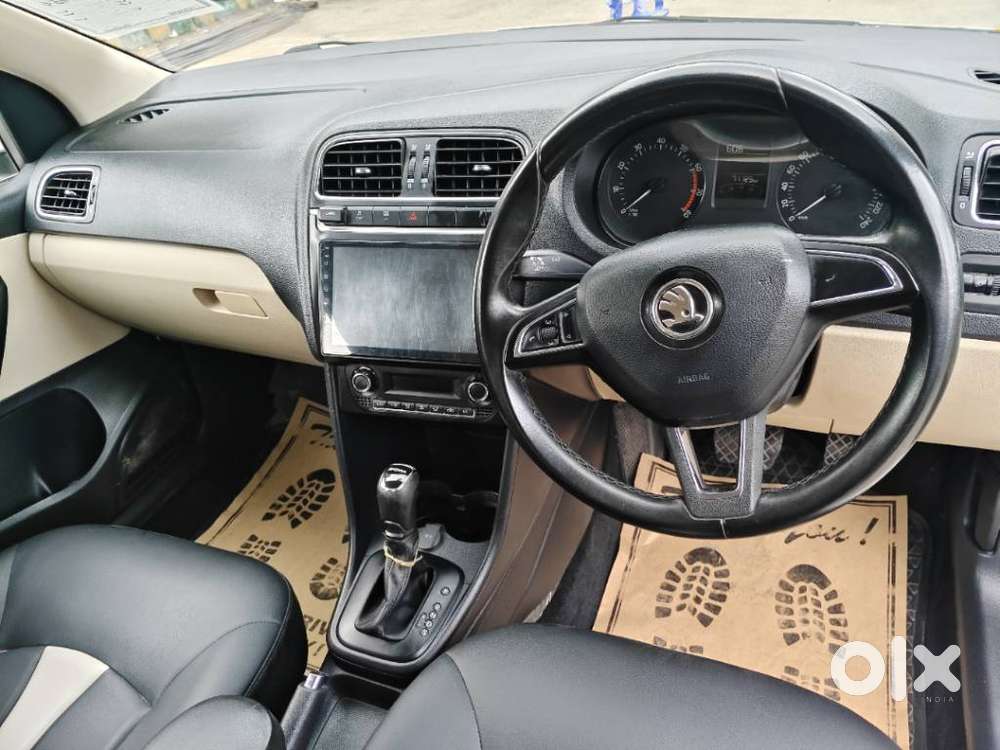 Skoda Rapid 1.0 Ambition Tsi At, 2021, Petrol