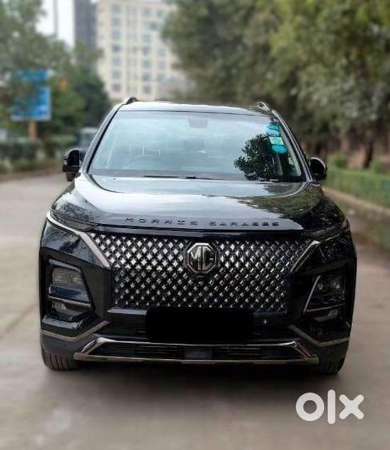 Mg Hector Plus Sharp Pro Blackstorm 1.5 Turbo Petrol Cvt 7 Str, 2024..