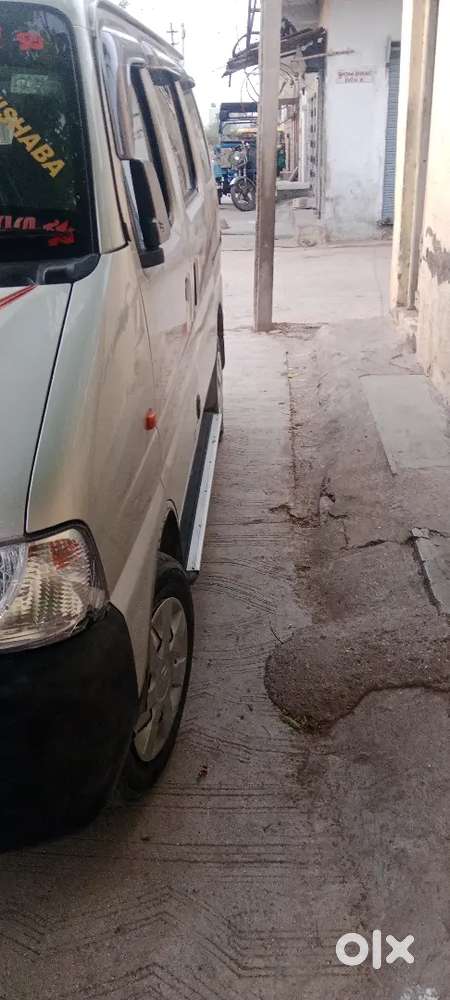 Maruti Suzuki Eeco 2022 Cng & Hybrids 47000 Km Driven