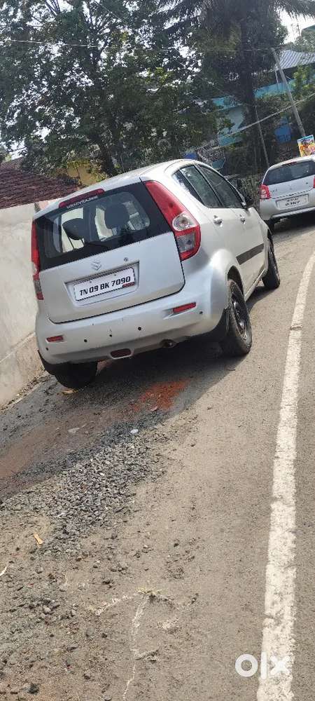 Maruti Suzuki Ritz 2011 Petrol Well Maintained