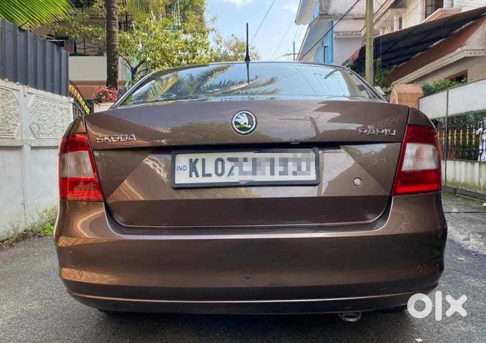 Skoda Rapid 1.5 Tdi At Style Plus, 2016, Diesel