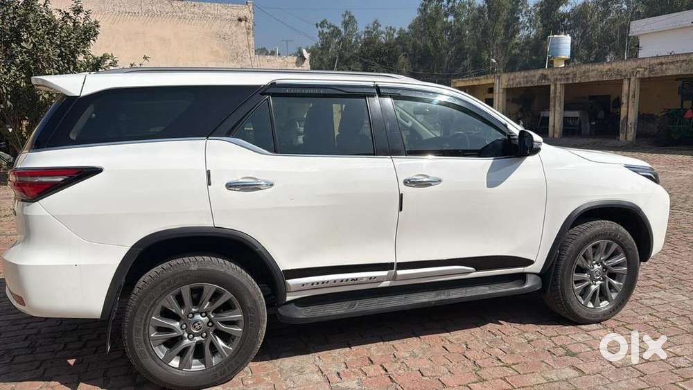 Toyota Fortuner 2023 Model2024 Registered Diesel Well Maintained