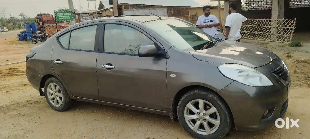 Nissan Sunny 2012 Diesel 120000 Km Driven