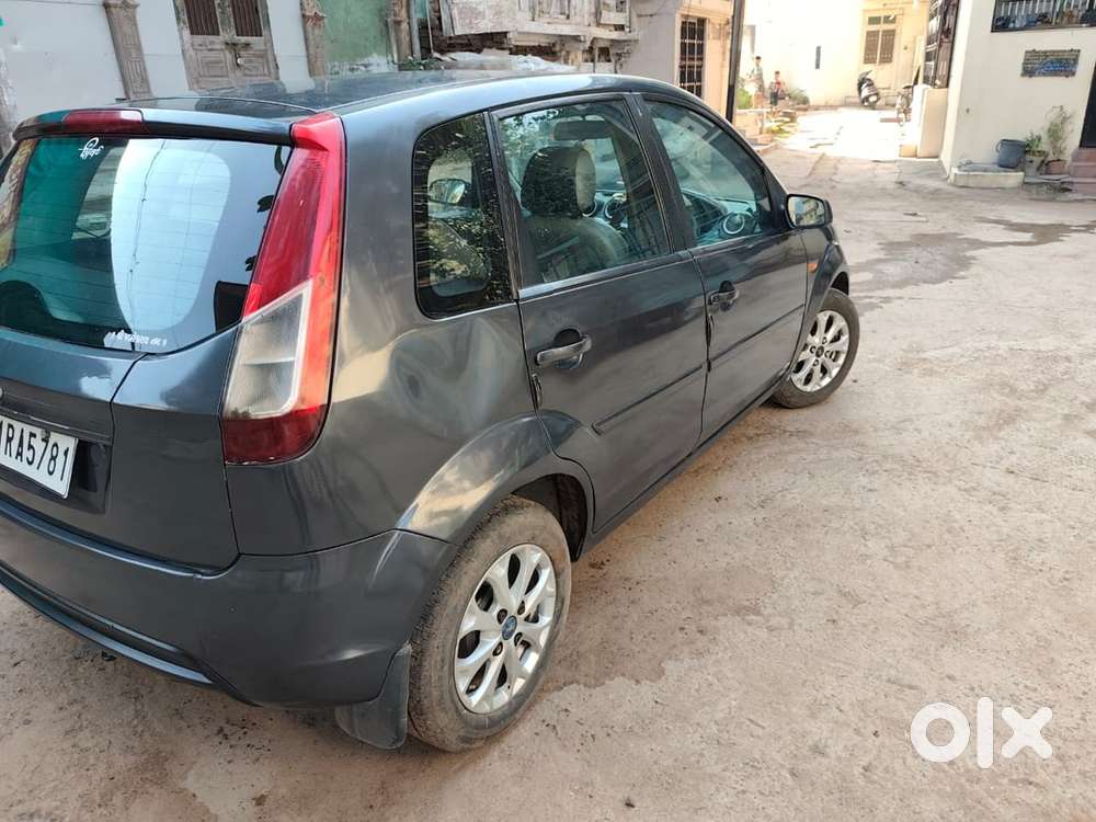 Ford Figo 2013 Petrol