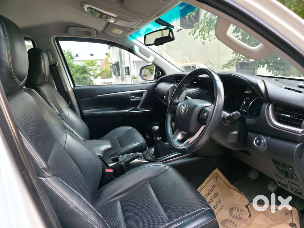 Toyota Fortuner 4x4 Mt 2.8 Diesel, 2022, Diesel