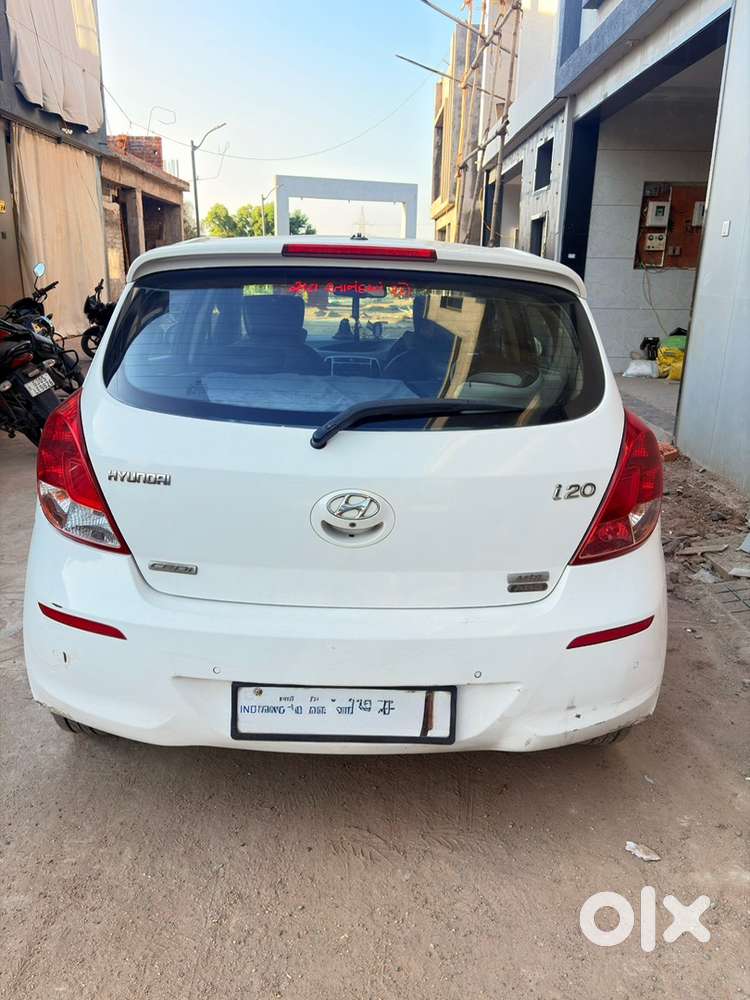 Well-maintained Hyundai I20 Asta (o) 2012 | Top Model | New Tyres
