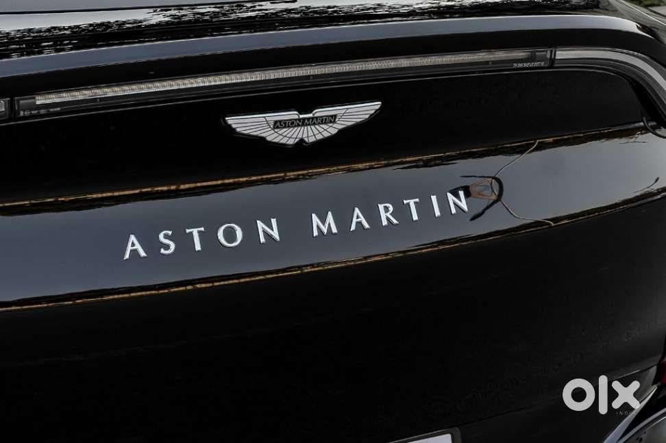 Aston Martin Dbx, 2020