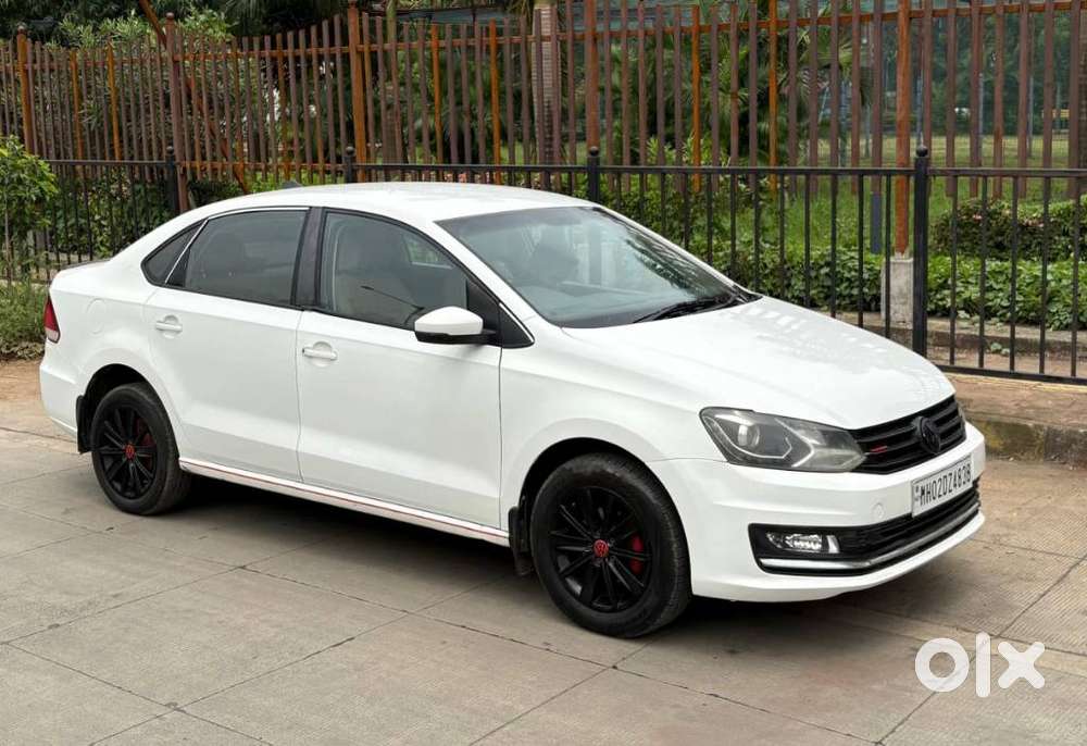 Volkswagen Vento 1.2 Tsi Highline Plus At, 2015, Petrol