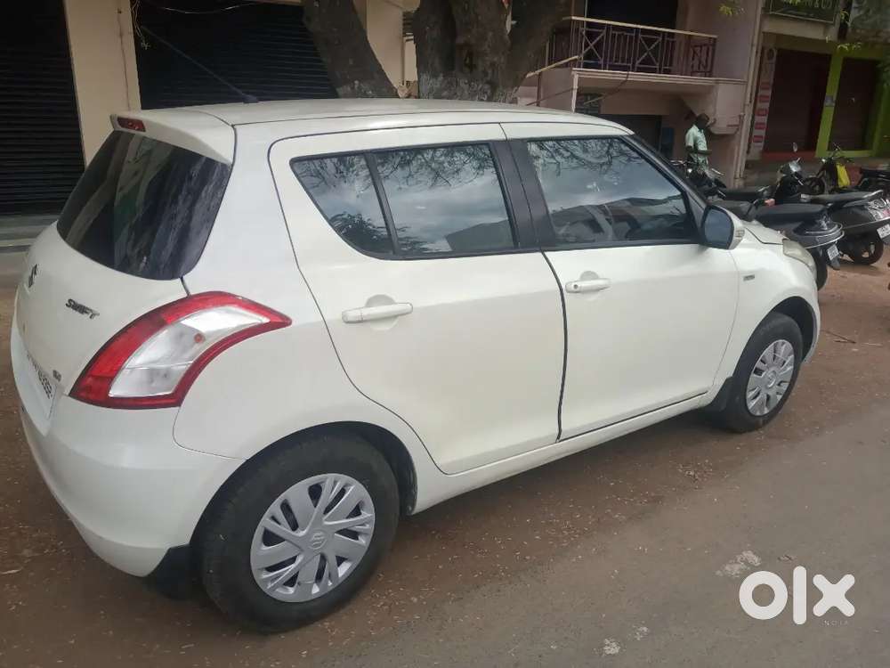 Maruti Suzuki Swift 2011 Diesel 145000 Km Driven