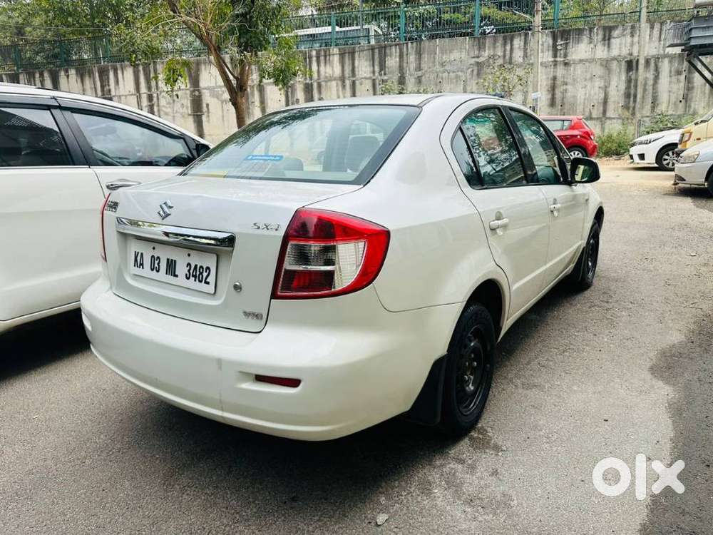 Maruti Suzuki Sx4 Vxi Bsiv, 2009, Petrol