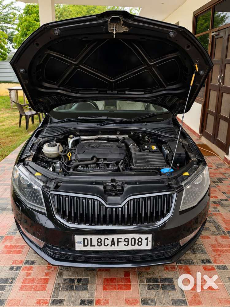 Skoda Octavia Elegance 1.8 Tsi At, 2014, Petrol
