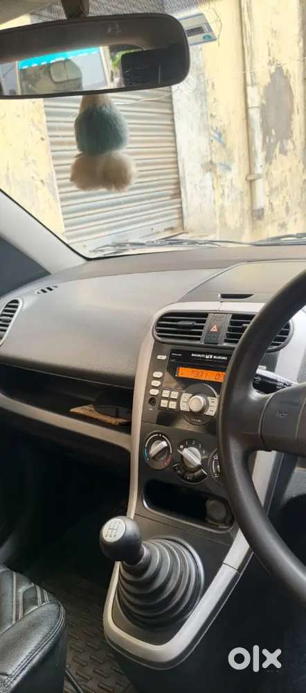 Maruti Suzuki Ritz Vxi 2011 Petrol